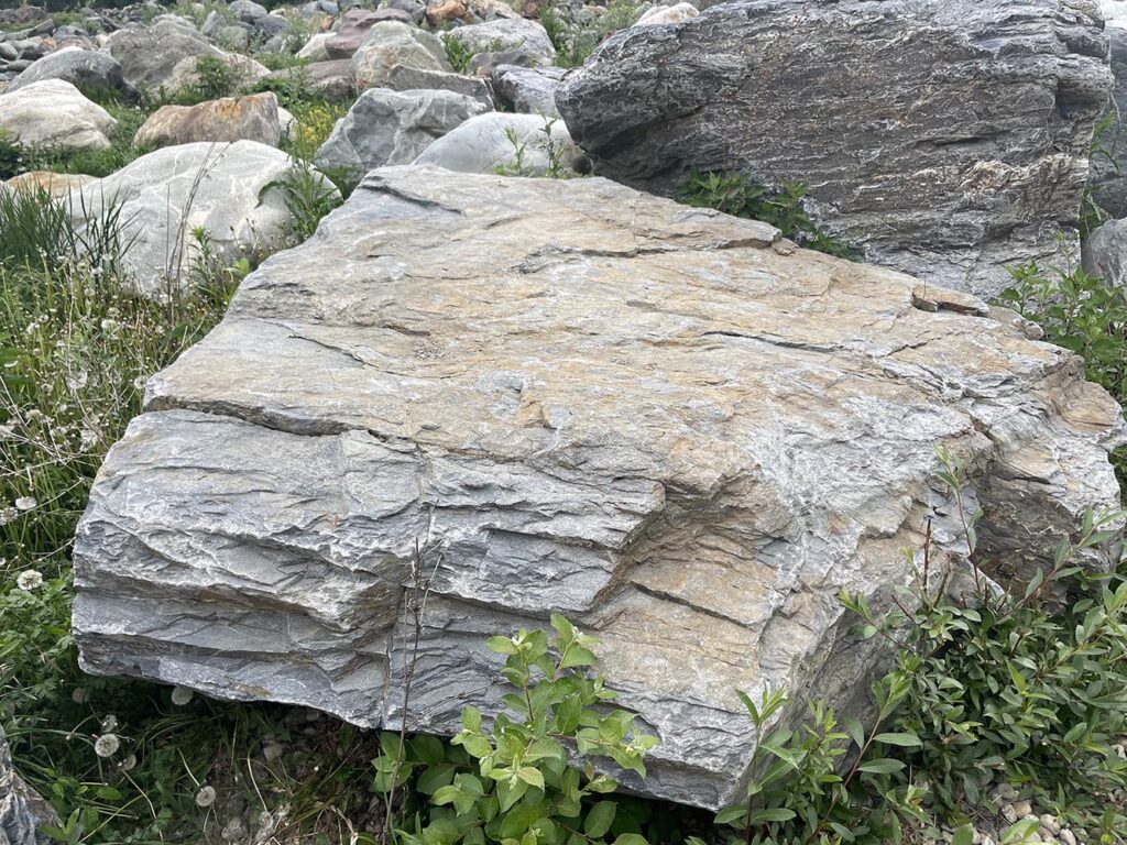Валун гранит 5 тонн